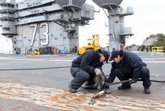 中国能自行研发航母拦阻索--小小钢丝绳